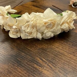 Elegant Cream Floral Headband